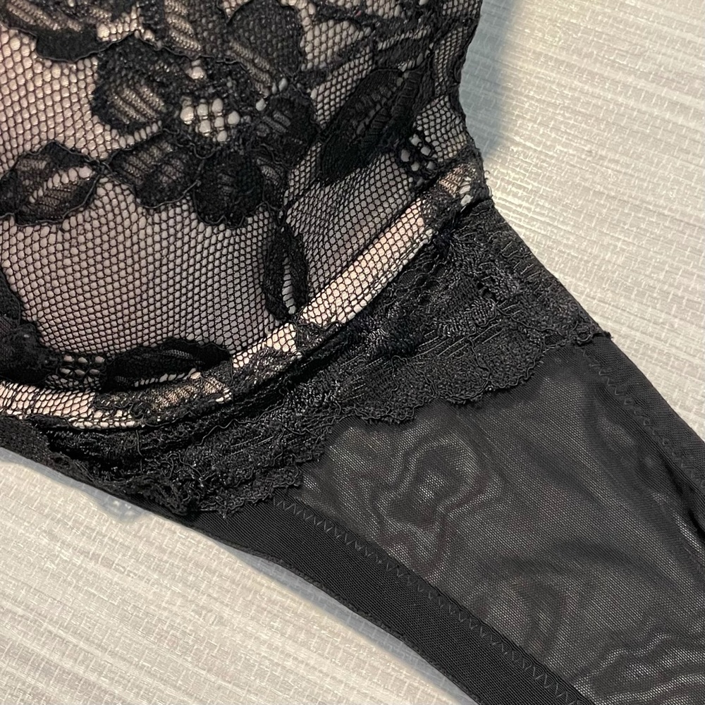VS Body by Victoria Demi Bra - Picture 5 of 6